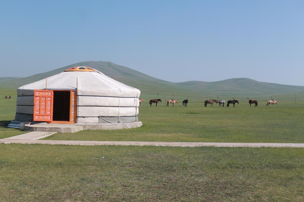 Maison d'hôtes Nomad Horse Camp à Nalayh Extérieur photo